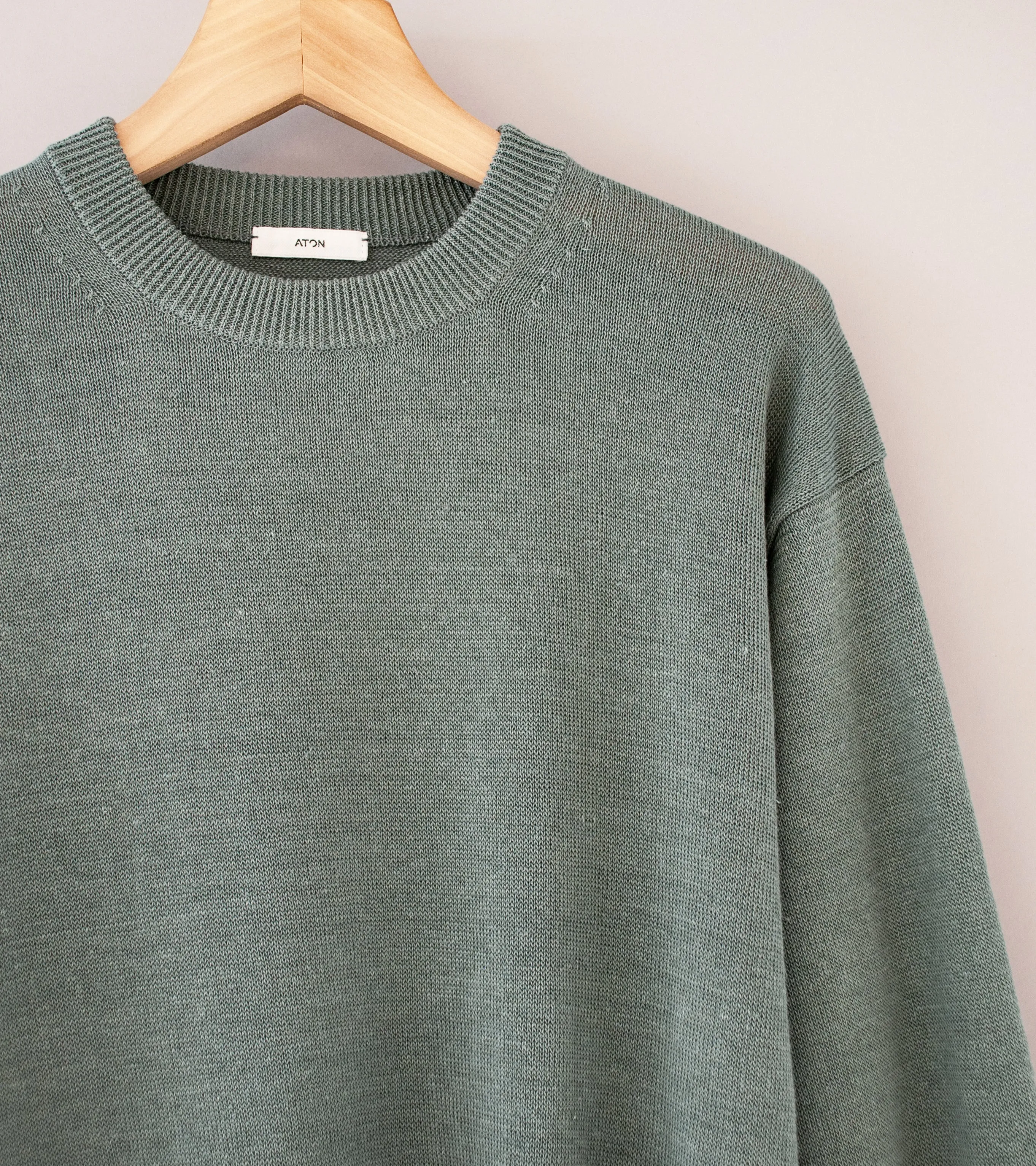 Aton 'Crewneck Sweater' (Green Hemp Knit)