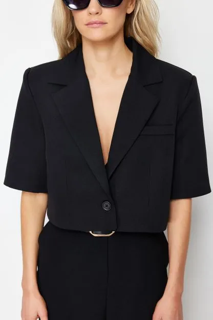 Cropped Single Breasted Blazer