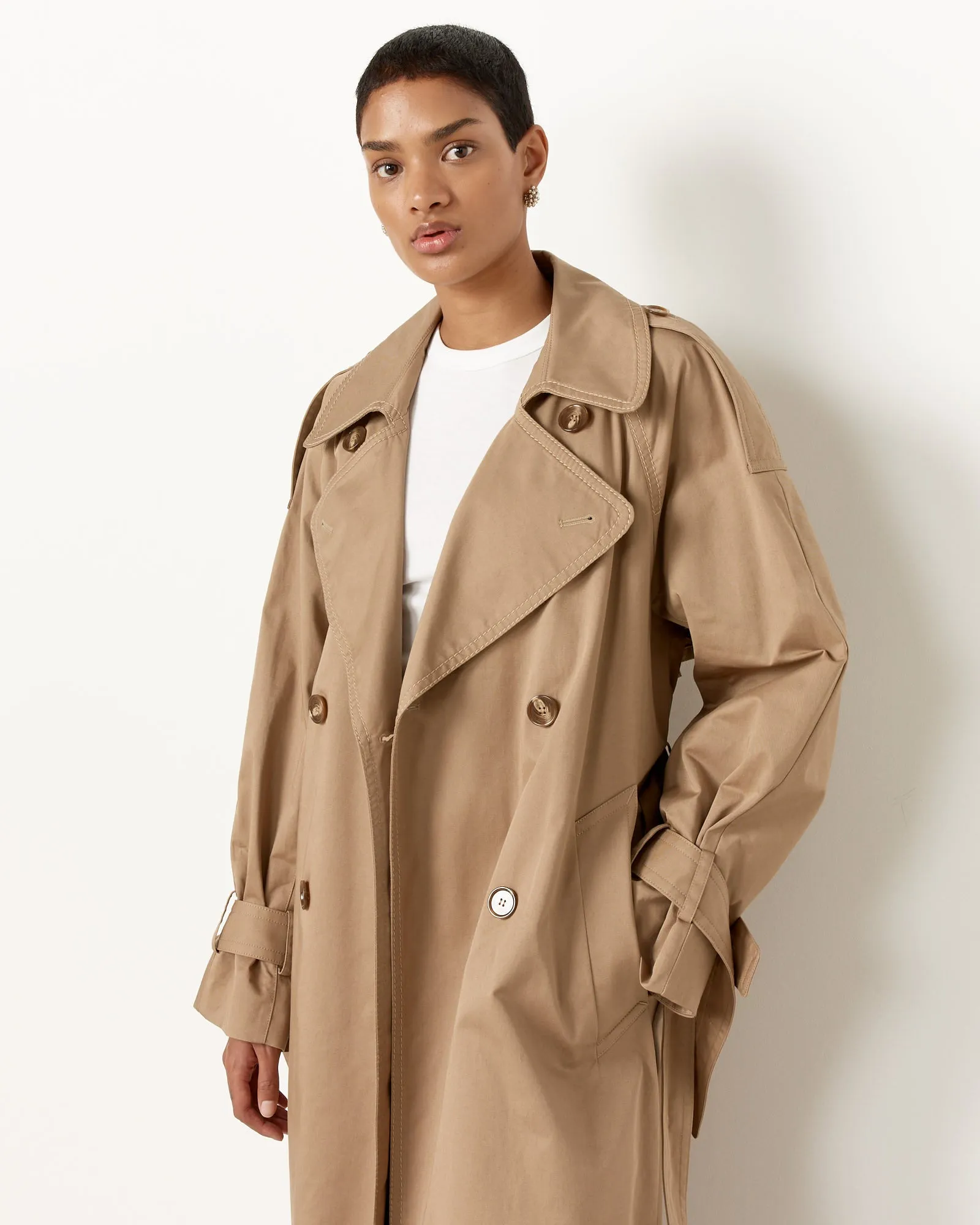 Double-Breasted Trenchcoat