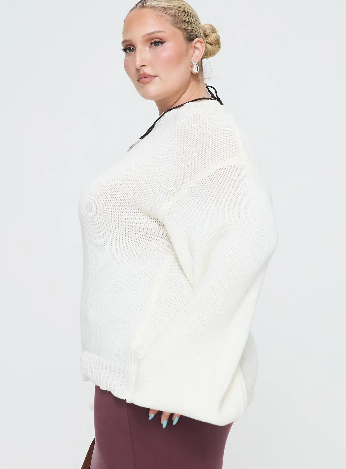 Harmony Knit Sweater White Curve