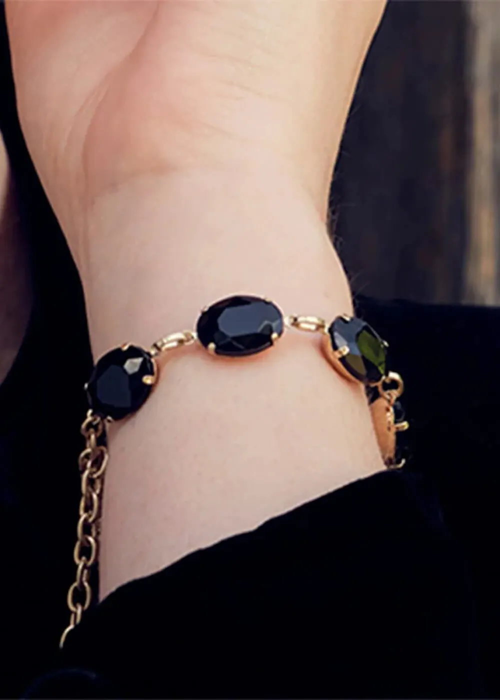 Love Vintage Elizabeth Bracelet Black