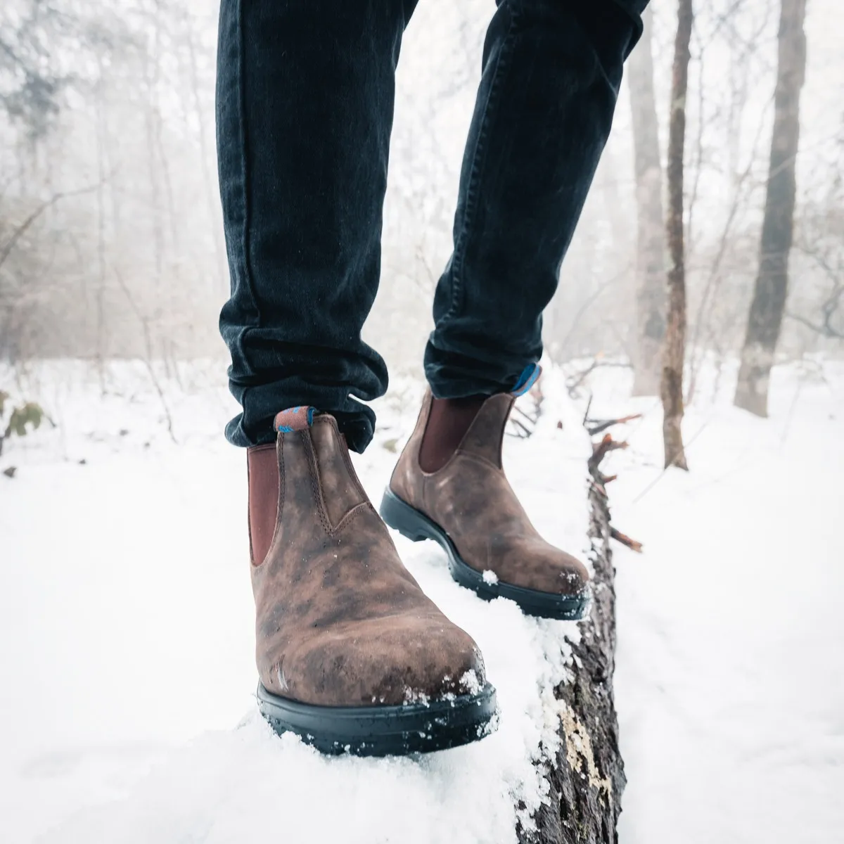 Men's Thermal  Chelsea Boots  -  Rustic Brown