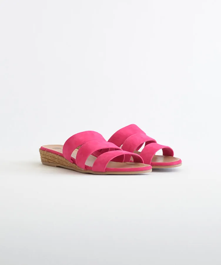 Reese Fuchsia- LAST PAIR