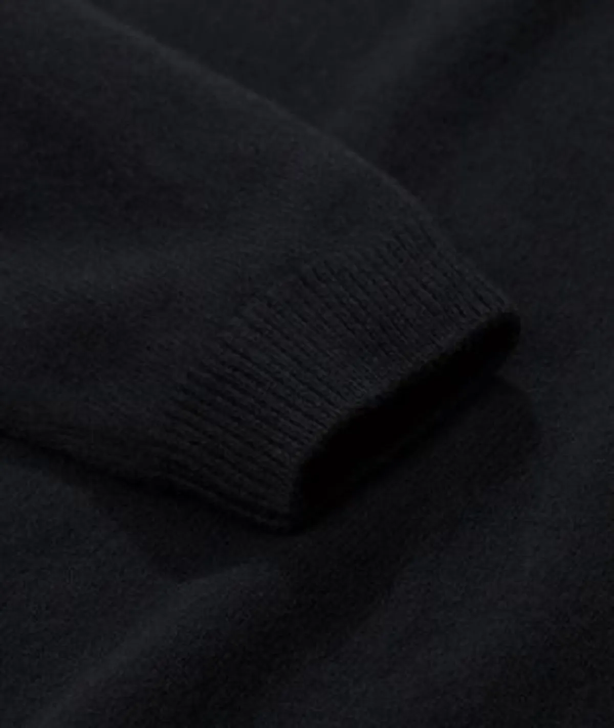 Sigfred Lambswool Sweater - Black