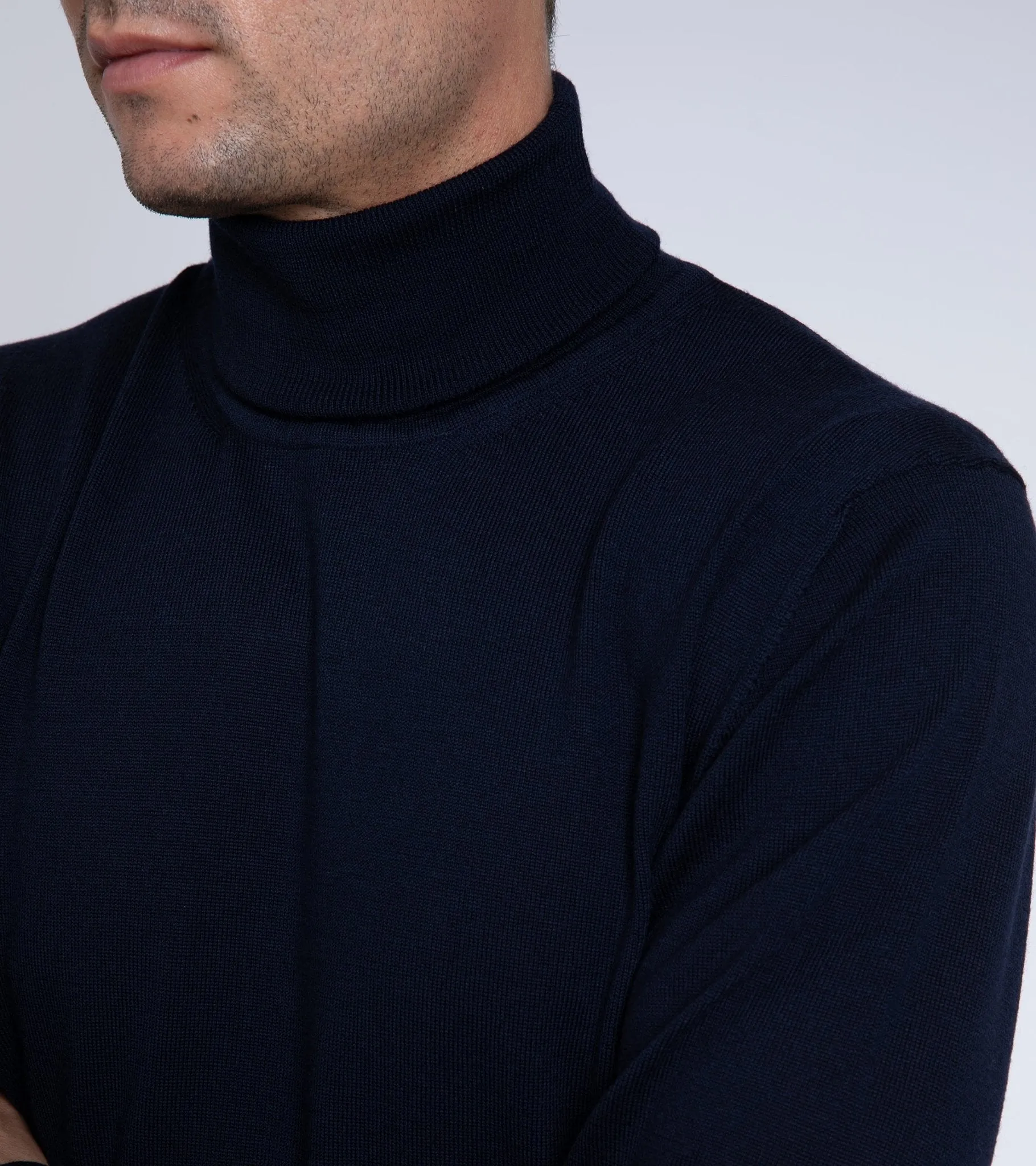 Trunk William Merino Roll Neck Sweater: Navy